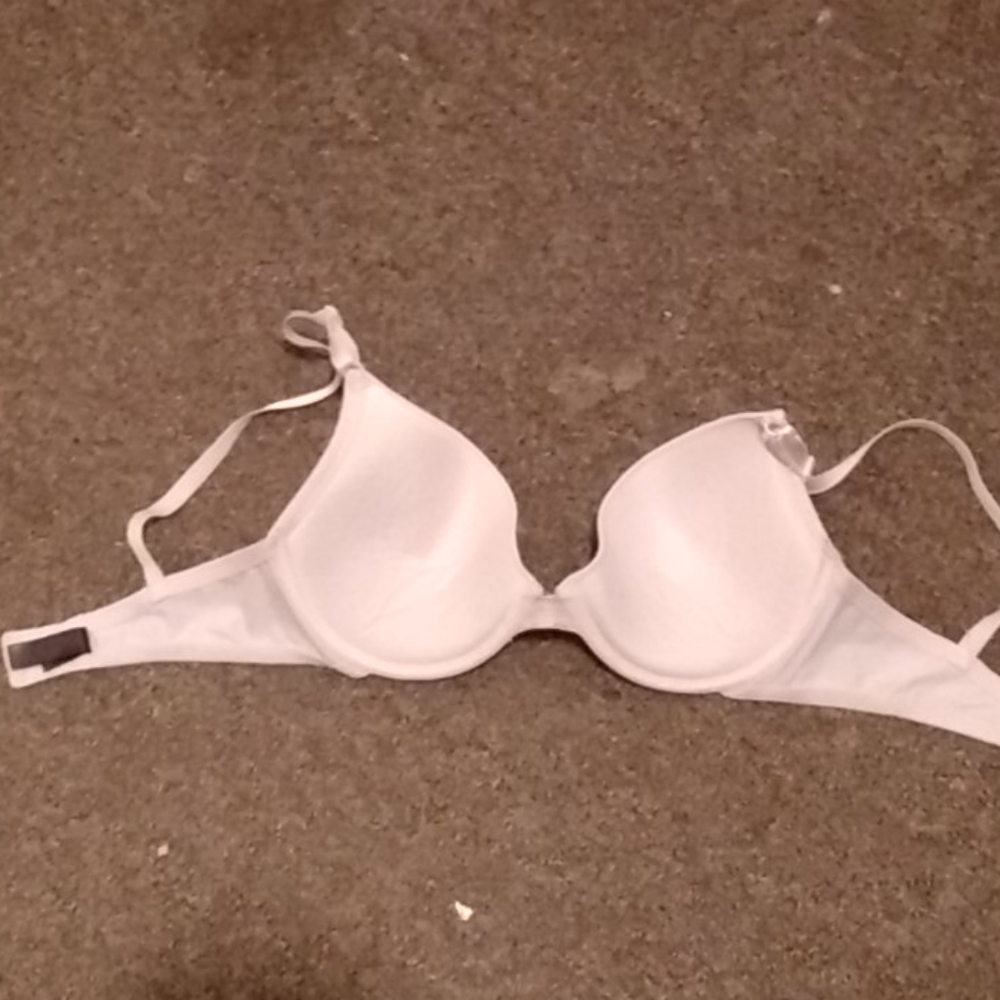 Padded bra - Picture 2 of 3